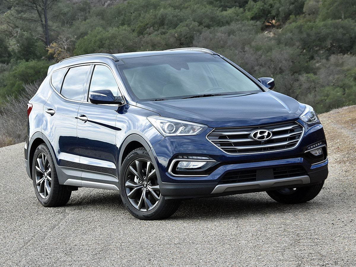 Hyundai Santa Fe mid-size SUV